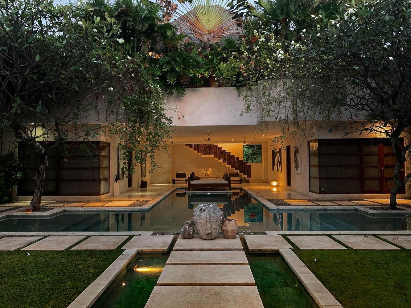 Nyaman Villas Seminyak Esterno foto