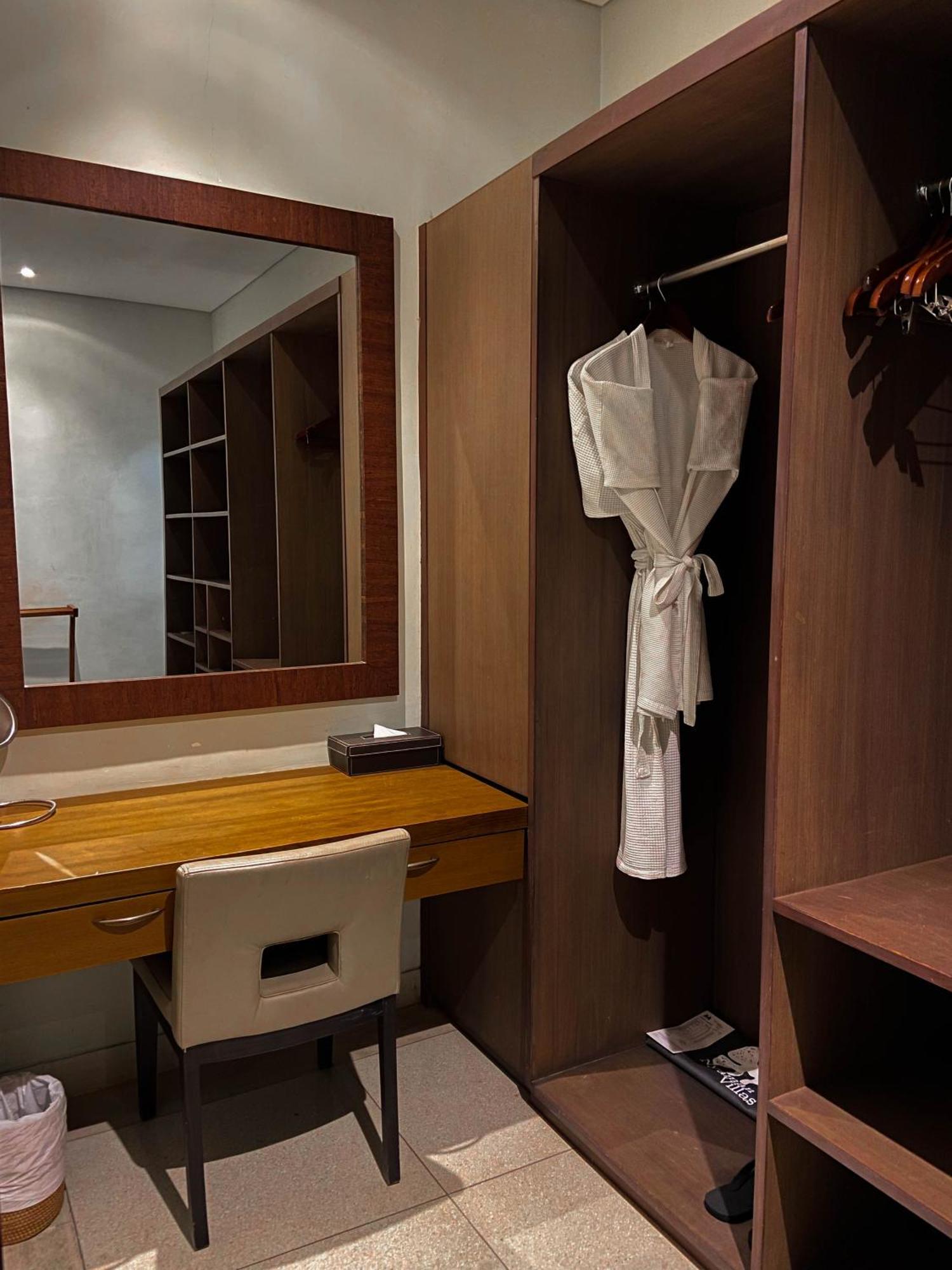 Nyaman Villas Seminyak Esterno foto