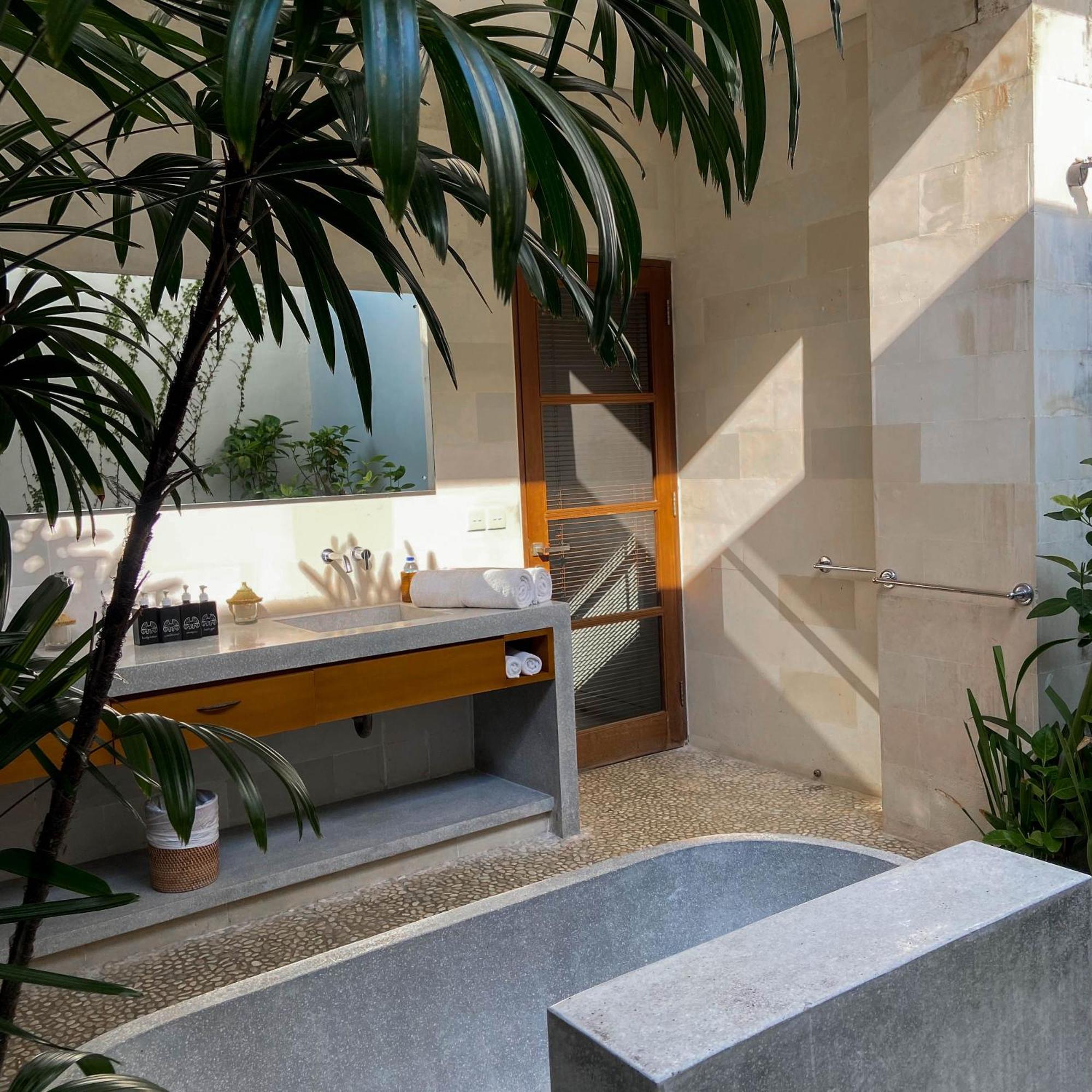 Nyaman Villas Seminyak Esterno foto